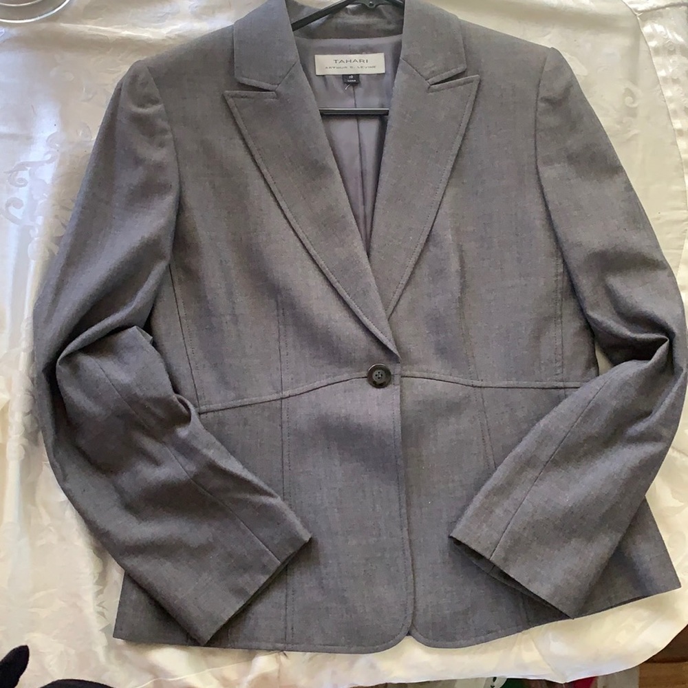 Dark gray Tahari Arthur s. Levine blazer.